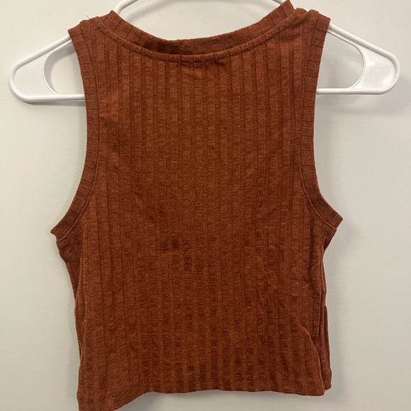 Maroon vest top - Picture 4 of 4